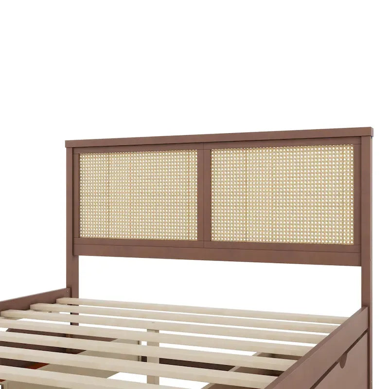 Letto a Piattaforma Contenitore in Legno con 4 Cassetti e Testiera in Rattan