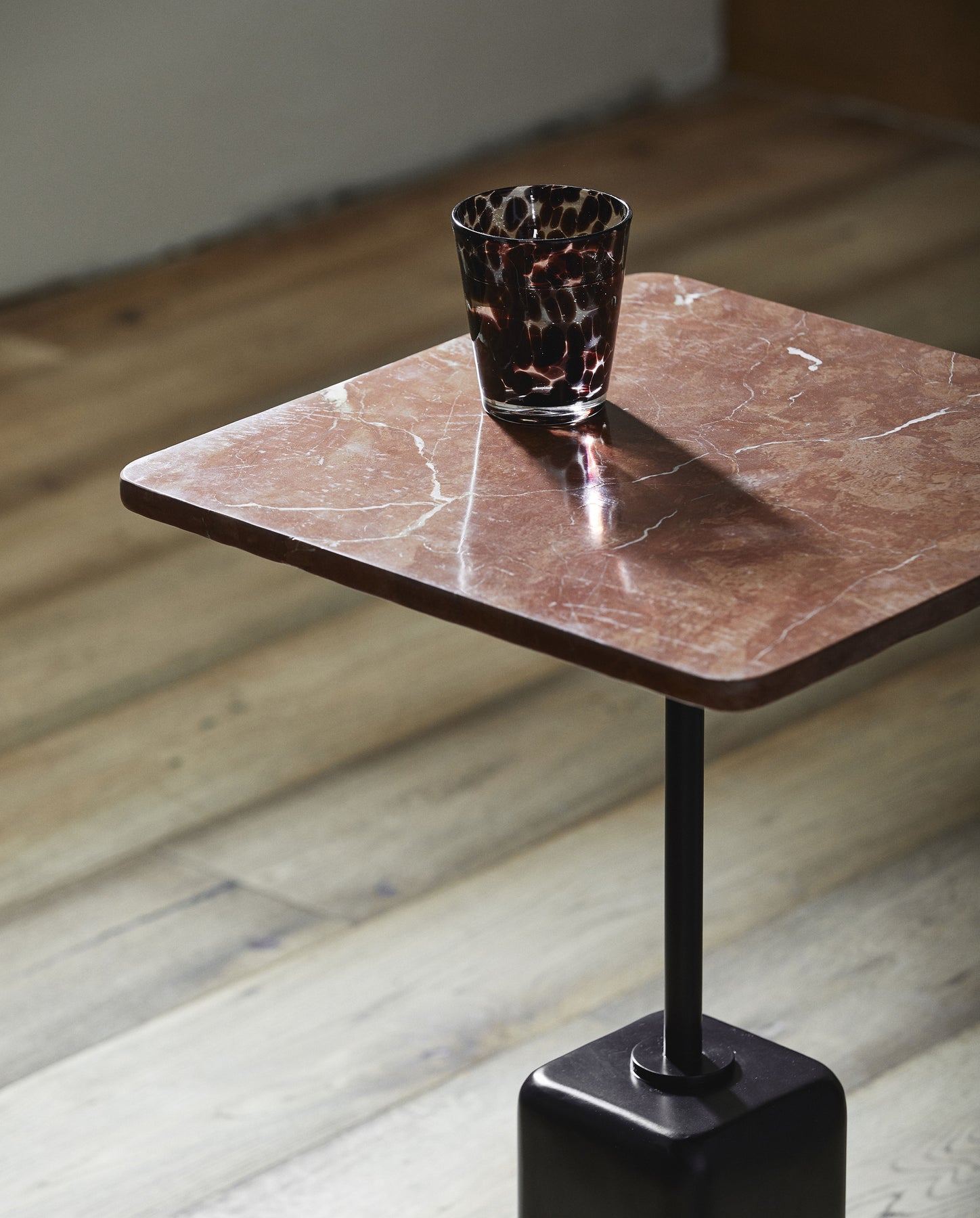 Tavolino in terracotta, marmo 40 x 40
