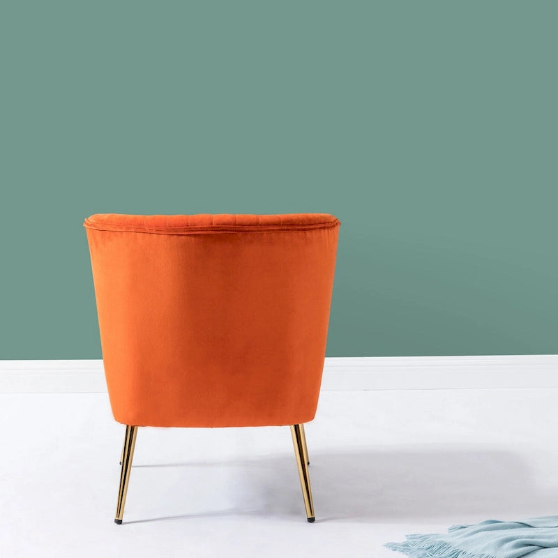 Poltroncina senza braccioli in velluto viola, schienale capitonné, gambe dorate, singolo