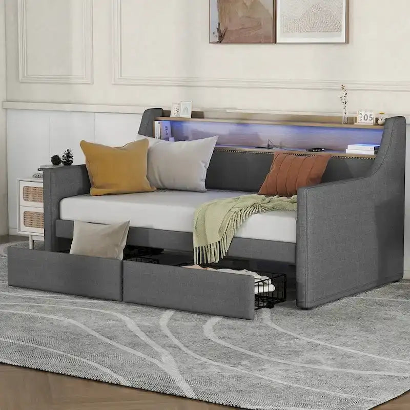 Letto Divano a Una Piazza Imbottito in Similpelle Bianca / Beige / Grigia – Cassetto Contenitore, Stazione di Ricarica e Luci a LED