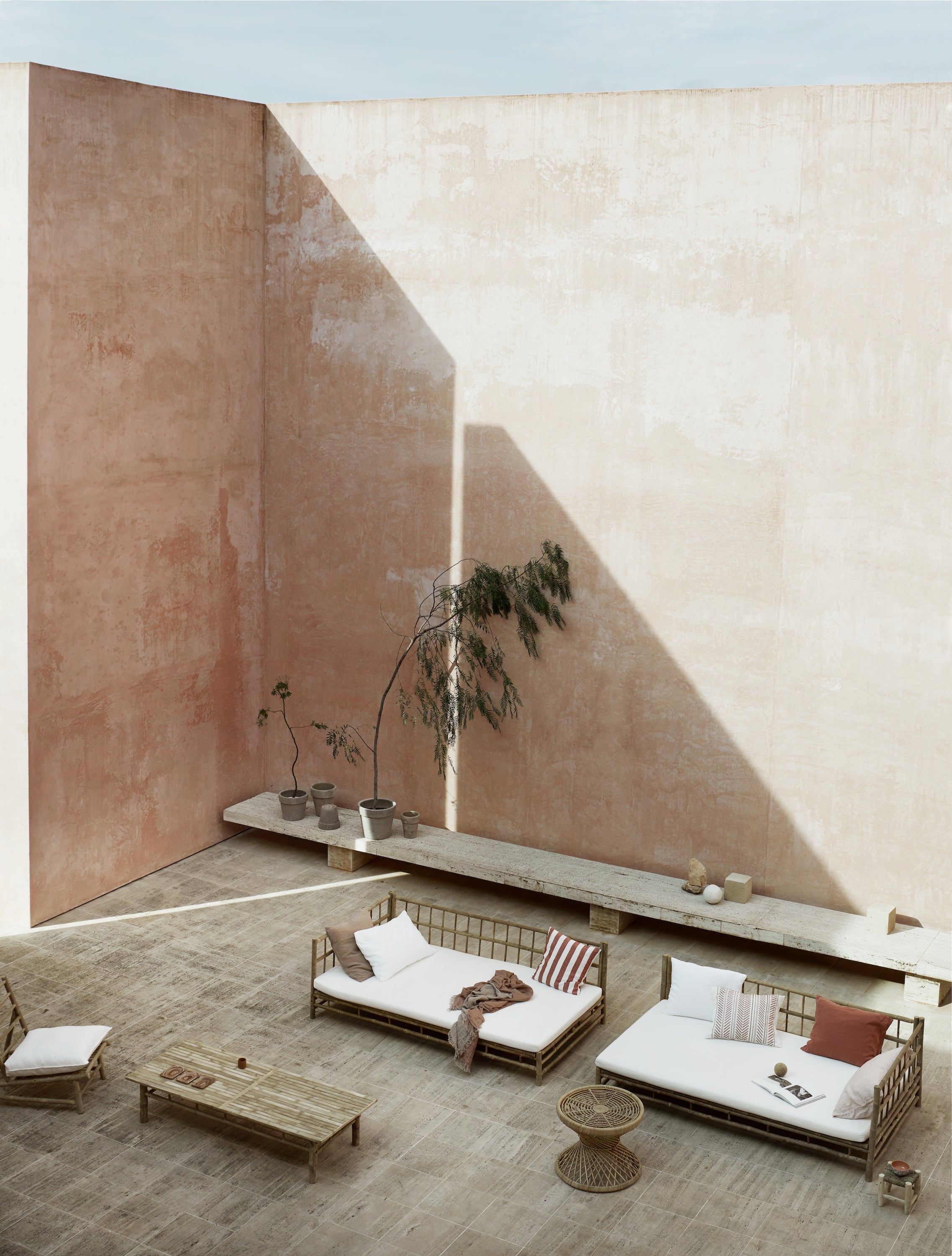 Bamboo Lounge Sofa – Sinistro